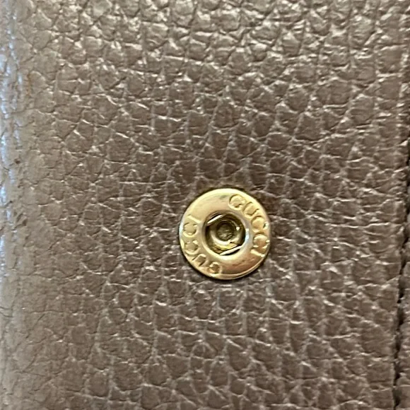 Authentic Gucci leather trifold  keychain cardholder Cute handwritten logo - Picture 13 of 16